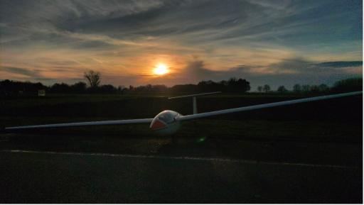 042 Sunset, tomorrow is another day   Andrik Vivignis